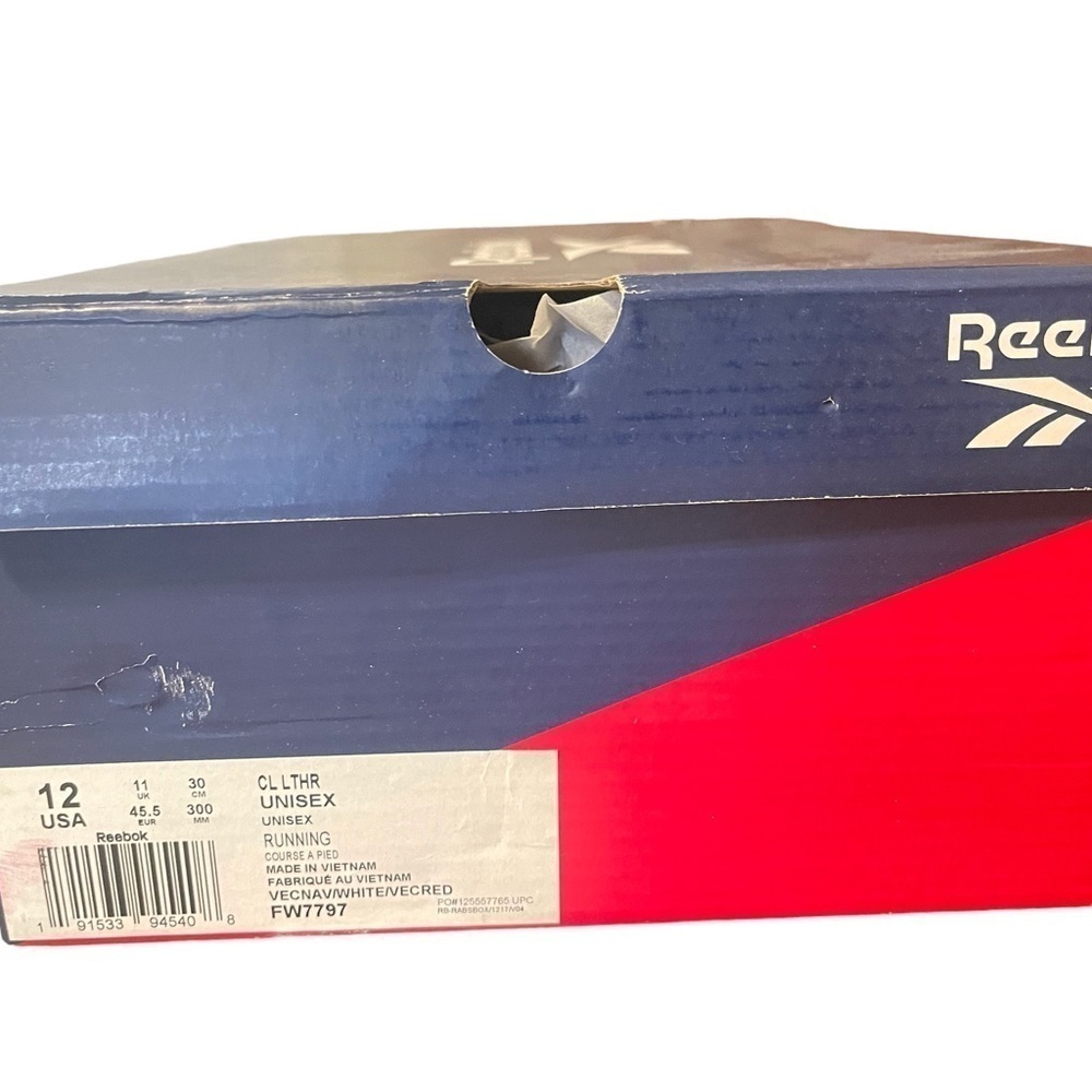 🌼NIB REEBOK UNISEX CLASIC LEATHER RUNNING SHOES. - Picture 9 of 10